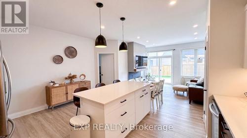 6 Evylean Court, St. Thomas, ON - Indoor Photo Showing Other Room