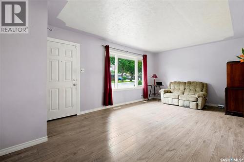 145 Ellison Crescent, Regina, SK - Indoor