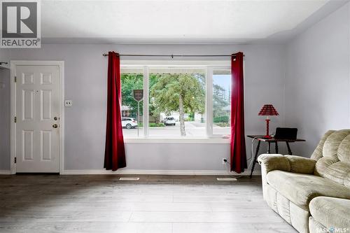 145 Ellison Crescent, Regina, SK - Indoor