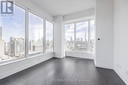 1608 - 203 COLLEGE STREET Toronto, ON M5T 1P9