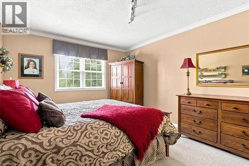 Bedroom - 39 Everwood Run, Kitchener, ON - Indoor Photo Showing Bedroom