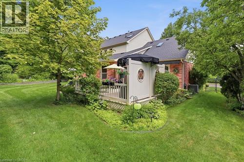 39 Everwood Run, Kitchener, ON - Outdoor