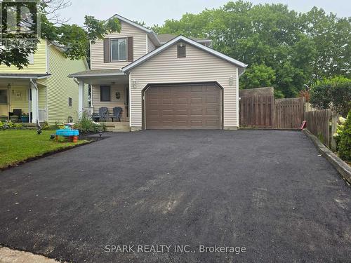 23 RANNIE COURT  Thorold, ON L2V 4X2
