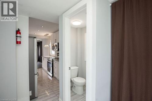 57 Division Street, Hamilton, ON - Indoor Photo Showing Bathroom