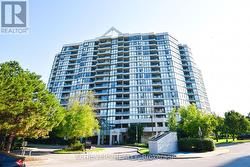 914 - 1 ROWNTREE ROAD  Toronto, ON M9V 5G7