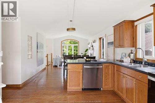 9553 Manitou, Windsor, ON - Indoor Photo Showing Kitchen With Double Sink
