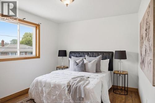 9553 Manitou, Windsor, ON - Indoor Photo Showing Bedroom