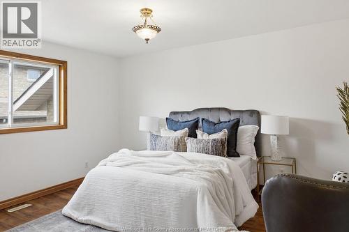 9553 Manitou, Windsor, ON - Indoor Photo Showing Bedroom