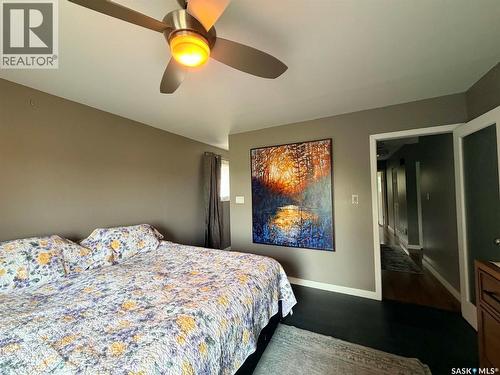 9 1St Avenue, Battleford, SK - Indoor Photo Showing Bedroom