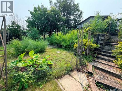 9 1St Avenue, Battleford, SK - Outdoor