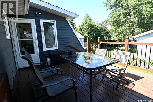 521 Guelph Crescent, Saskatoon, SK - Outdoor With Deck Patio Veranda With Exterior