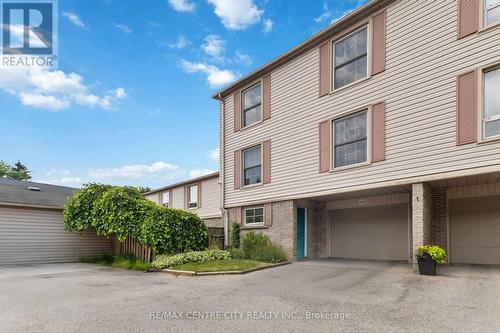 423 EVERGLADE CRESCENT  London North (North P), ON N6H 4M8