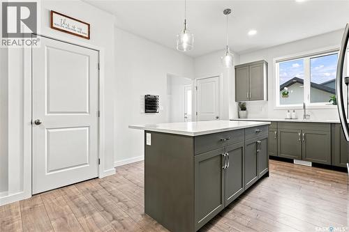 1054 Brighton Gate, Saskatoon, SK - Indoor Photo Showing Kitchen