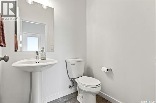 1054 Brighton Gate, Saskatoon, SK - Indoor Photo Showing Bathroom