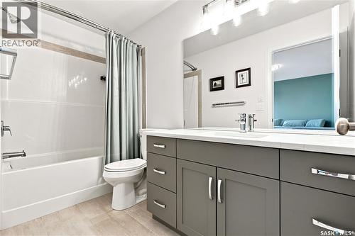 1054 Brighton Gate, Saskatoon, SK - Indoor Photo Showing Bathroom