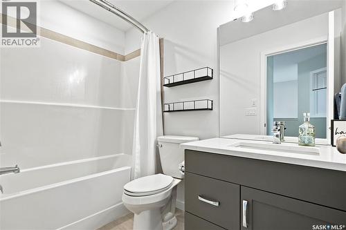 1054 Brighton Gate, Saskatoon, SK - Indoor Photo Showing Bathroom