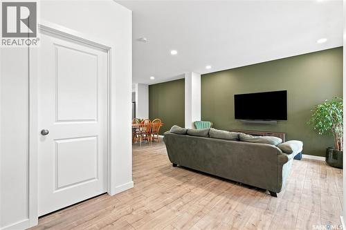 1054 Brighton Gate, Saskatoon, SK - Indoor
