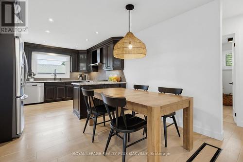 336 Tuck Drive, Burlington, ON - Indoor Photo Showing Dining Room