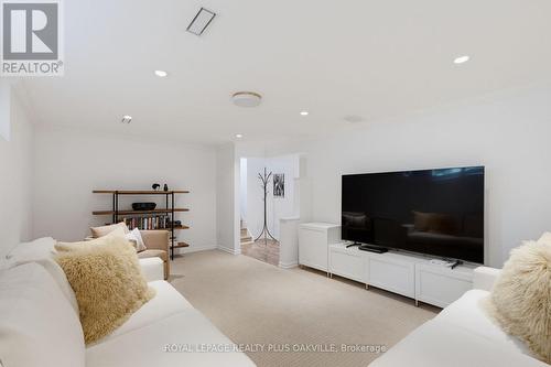 336 Tuck Drive, Burlington, ON - Indoor