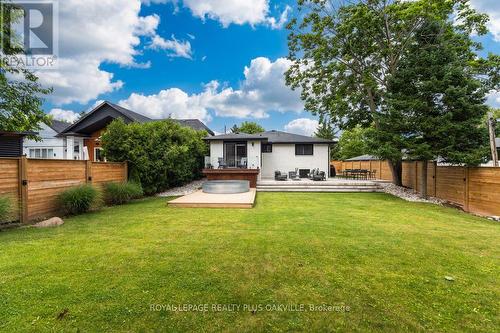 336 Tuck Drive, Burlington, ON - Outdoor
