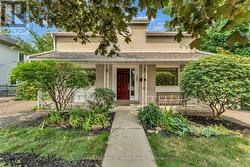 127 MAIN STREET S  Halton Hills, ON L7G 3E5
