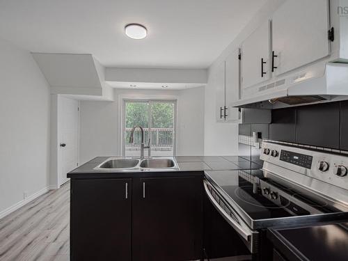 35 Foxbrook Road, Hopewell, NS - Indoor Photo Showing Kitchen With Double Sink