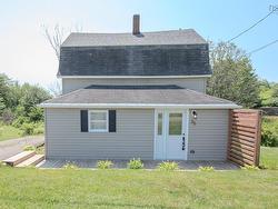35 Foxbrook Road Hopewell, NS B0K 1C0