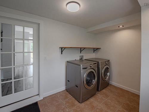 35 Foxbrook Road, Hopewell, NS - Indoor Photo Showing Laundry Room