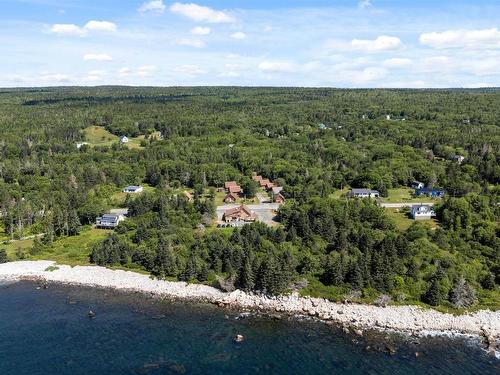 6951 Highway 3, Hunts Point, NS 