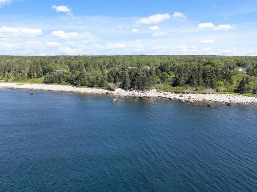 6951 Highway 3, Hunts Point, NS 