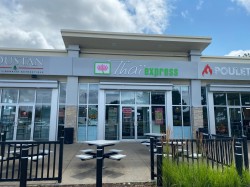 5962 Boul. Cousineau  Longueuil (Saint-Hubert), QC J3Y 7R9
