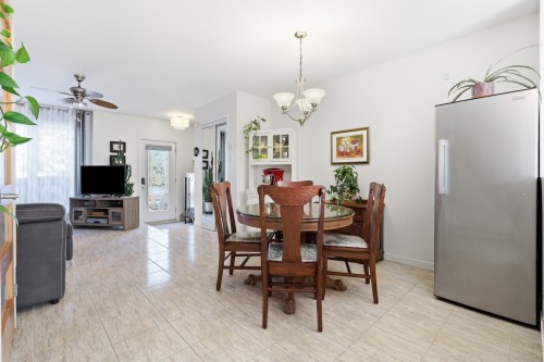 Salle à manger - 437 Rue Marchand, Mascouche, QC - Indoor Photo Showing Dining Room