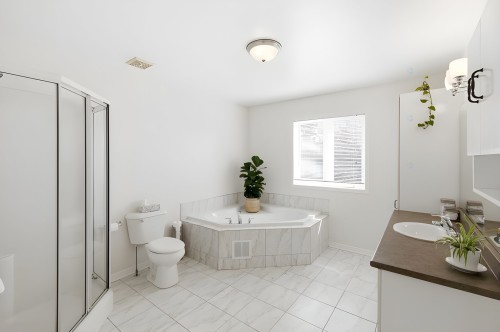 Master Bathroom - 16 Rue Du Frimas, Gatineau (Hull), QC - Indoor Photo Showing Bathroom