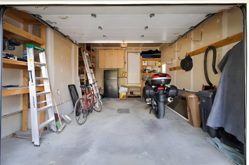 Garage - 16 Rue Du Frimas, Gatineau (Hull), QC - Indoor Photo Showing Garage
