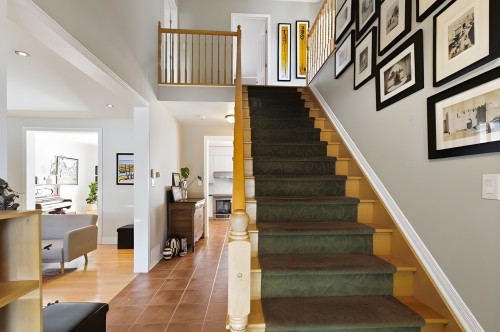 Staircase - 16 Rue Du Frimas, Gatineau (Hull), QC - Indoor Photo Showing Other Room