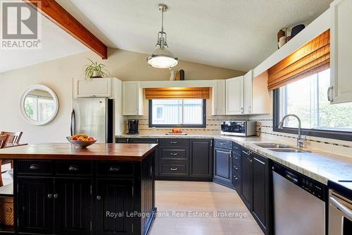 156 Acton Road, Uxbridge, ON - Indoor Photo Showing Kitchen With Double Sink