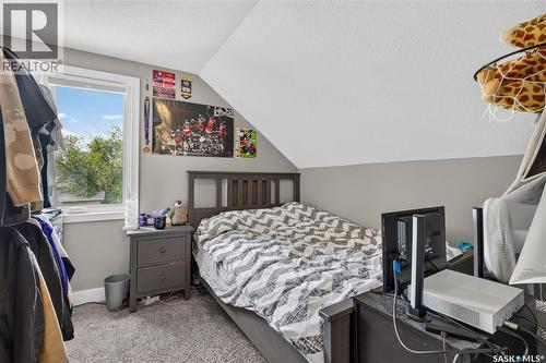 477 22Nd Street E, Prince Albert, SK - Indoor Photo Showing Bedroom