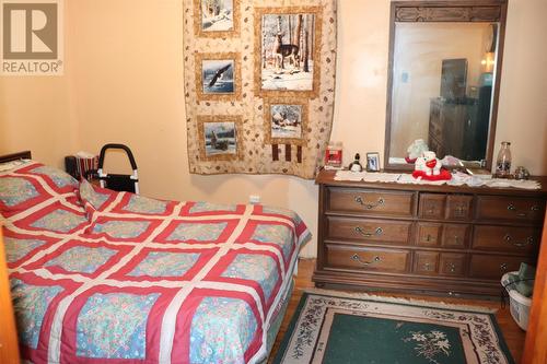 802 Main Road, St Davids, NL - Indoor Photo Showing Bedroom