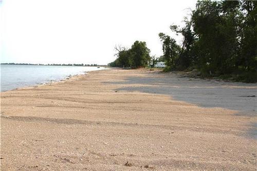 4 Vakker Beach Road, Alonsa, MB 