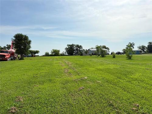 4 Vakker Beach Road, Alonsa, MB 
