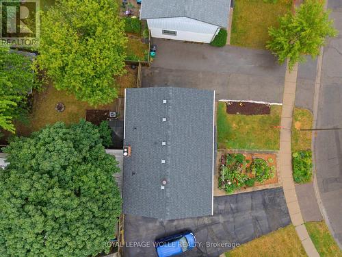 61 Balfour Crescent, Kitchener, ON - Outdoor