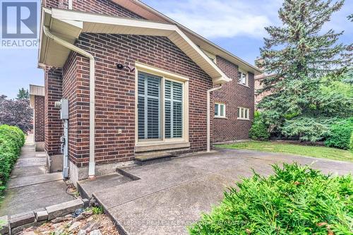 2529 Claymore Crescent, Mississauga, ON - Outdoor