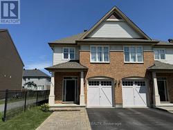 630 MOORPARK AVENUE Ottawa, ON K2M 0H8