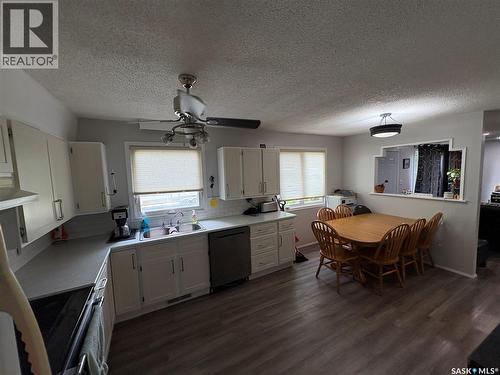 312 Bismark Avenue, Langenburg, SK - Indoor