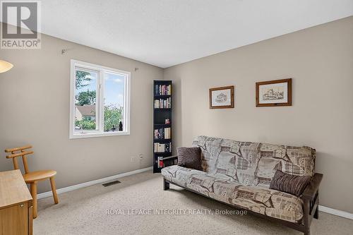 Bedroom 2 - 76 Saddlehorn Crescent, Ottawa, ON - Indoor Photo Showing Living Room