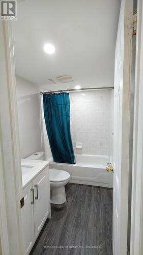 17 Summerfield Crescent, Brampton (Brampton West), ON - Indoor Photo Showing Bathroom