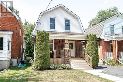 52 TRINITY STREET  Stratford, ON N5A 4P4