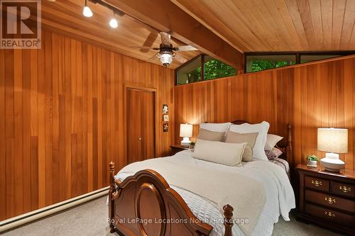 143 St Moritz Crescent, Blue Mountains, ON - Indoor Photo Showing Bedroom