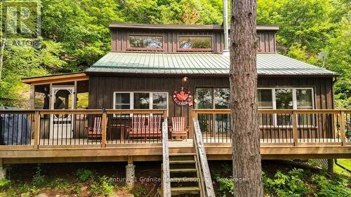 91 Ups & Downs Lane, South Algonquin, ON - Outdoor With Deck Patio Veranda