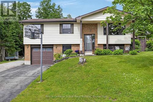 18 REDWOOD COURT  Peterborough (Monaghan Ward 2), ON K9K 1M5